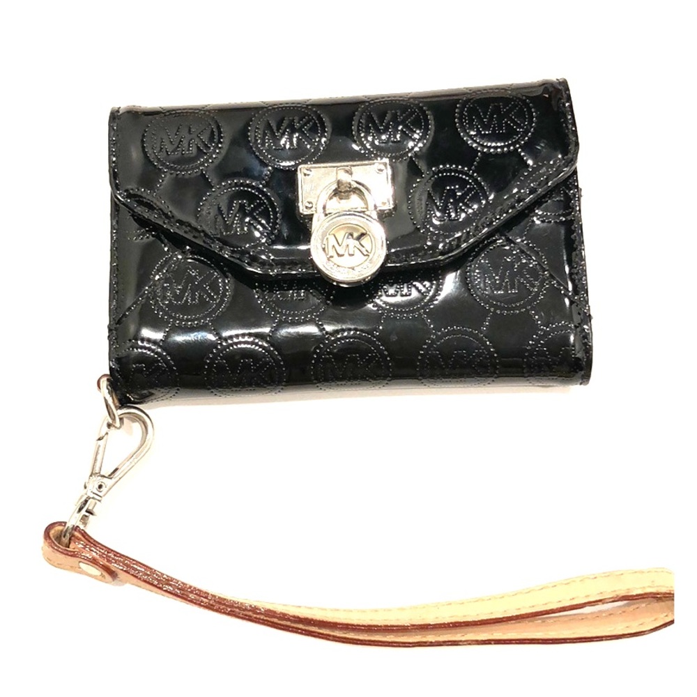 Michael Kors wallet , iPhone 4 case